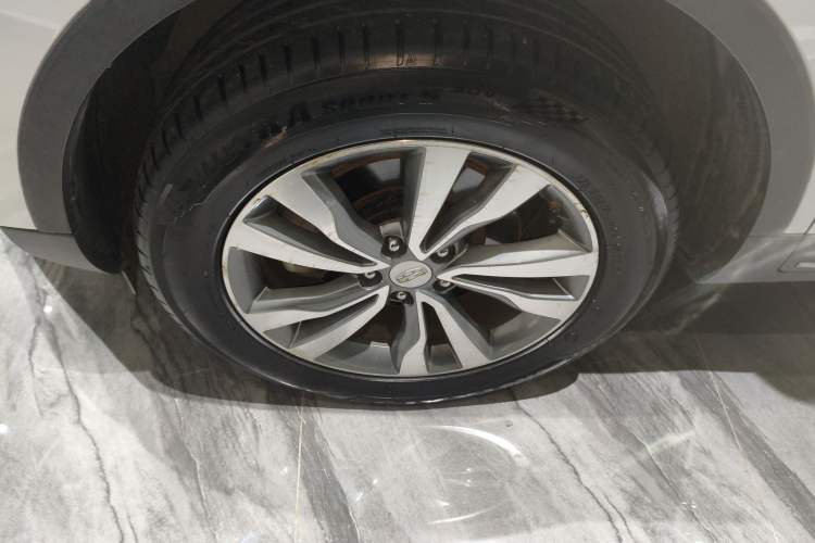 Used Geely Auto Emgrand X7 Sport 2016 1.8TD Automatic ZhiZun Version Left Front Wheel Hub