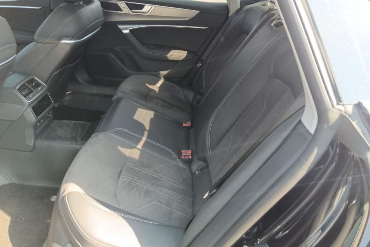 Used Audi A7L 2024 45 TFSI Luxury Edition