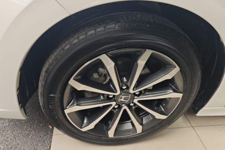 Used Honda Integra 2023 240TURBO CVT Luxury Edition Left Front Wheel Hub