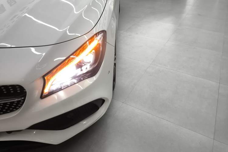 Used Mercedes-Benz CLA 2017 CLA 220 4MATIC
