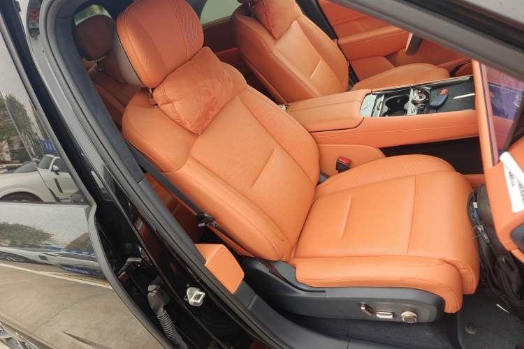 Used Lynk & Co 900 2025 1.5T Ultra