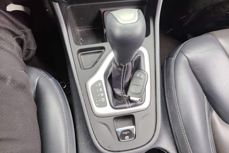 Used Jeep Cherokee 2016 2.4L Leading Edition