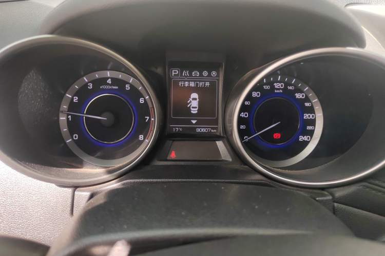 Used CHANGAN CS35 2017 1.6L Automatic Luxury Model Odometer Close Up