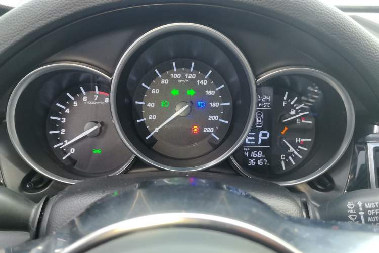 Used Zotye SR9 2017 2.0T Automatic Ultimate Light Edition