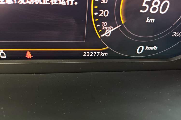 Used Volkswagen Passat 2024 330TSI Elite Edition Odometer Close Up