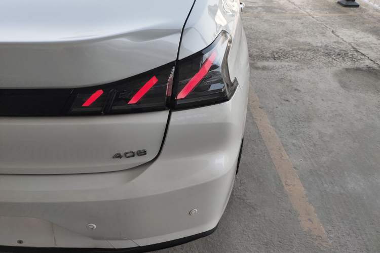 Used Peugeot 408 2022 1.6T Ambition Edition Exterior 3