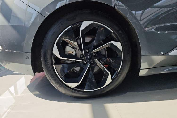 Used Zeekr 001 2023 ME Edition 100 kWh