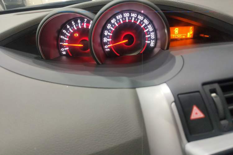 Used Toyota Verso 2014 Starlight 180E CVT Elite Edition