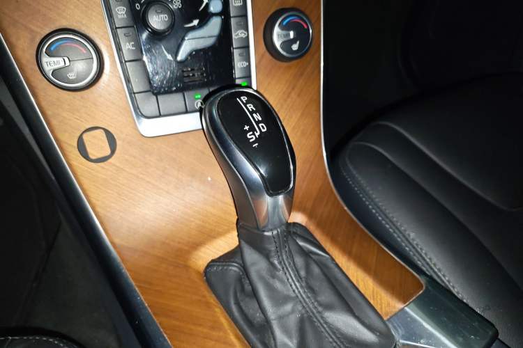 Used Volvo XC60 2014 Facelift T5 Zhiyi Edition