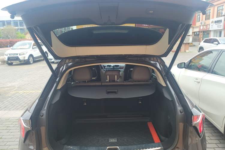 Used Lynk & Co 02 2021 2.0TD Automatic Two-Wheel Drive Zhaoshang Champion Edition Trunk