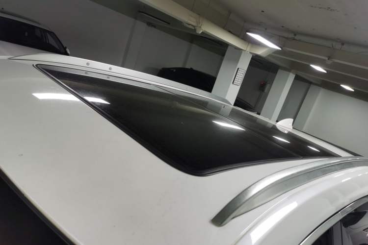 Used Cadillac XT4 2018 28T 4x4 Platinum Edition