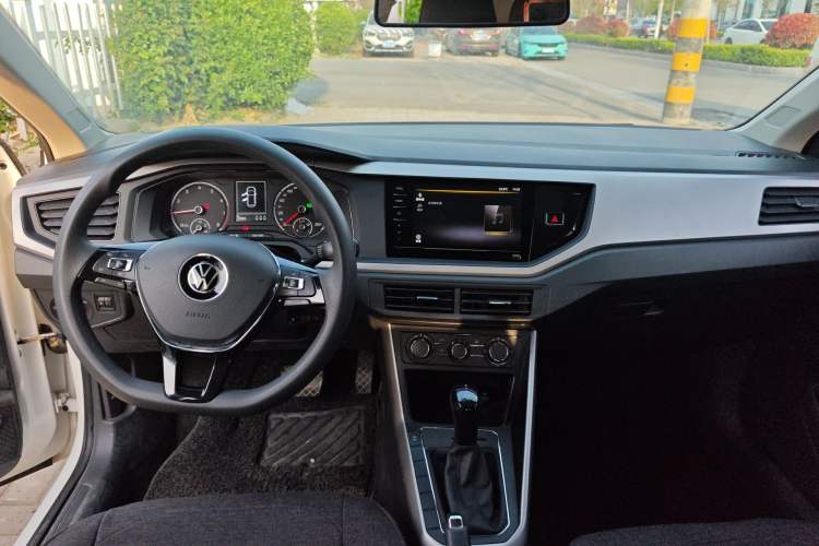 Used Volkswagen Polo 2021 Plus 1.5L Automatic Panoramic Enjoyment Edition Center Console