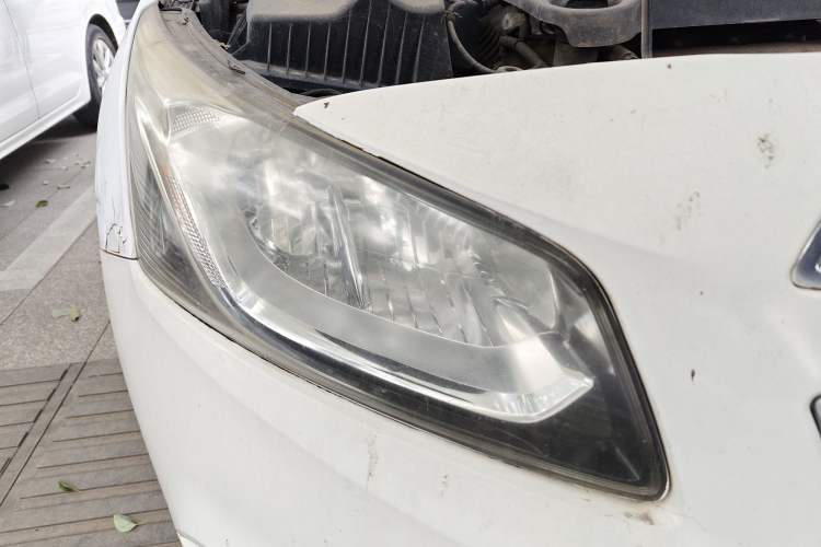 Used Chevrolet Cruze 2015 1.5L Classic SL MT