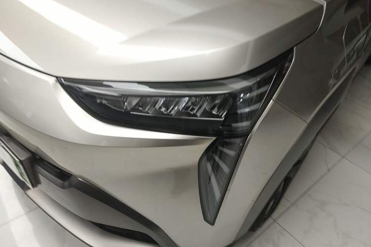 Used AION Y 2022 70 Intelligent Edition Lithium Iron Phosphate