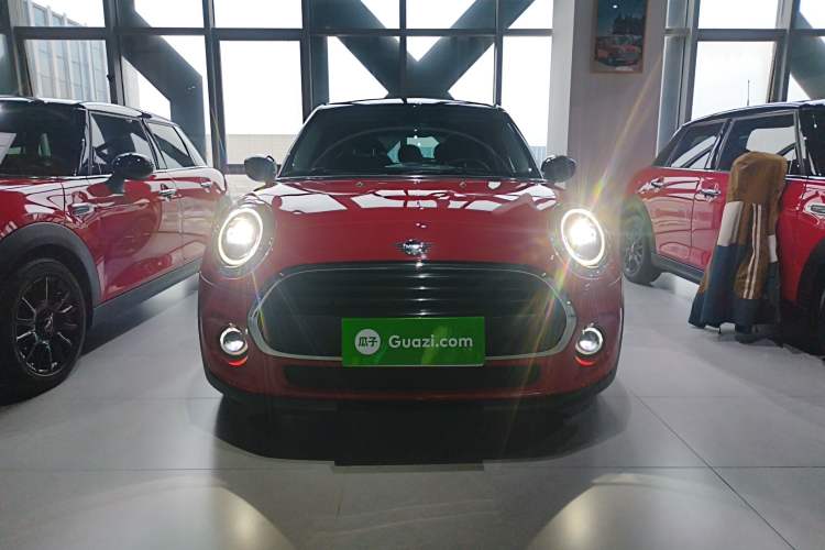 Used MINI 2021 1.5T COOPER Classic Edition Five-Door Version Front