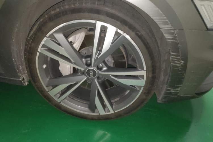 Used Audi A6 2022 allroad quattro Explorer 55 TFSI Prestige Off-Road Model
