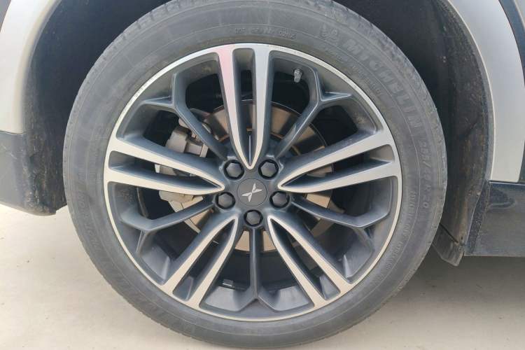 Used XPeng G6 2023 700 Four-Wheel Drive Performance Max Right Rear Wheel Hub