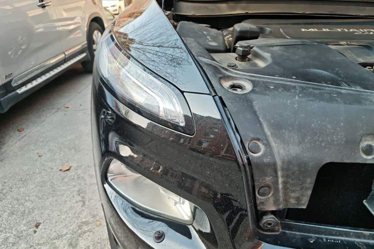 Used Jeep Cherokee 2014 2.4L Luxury Edition