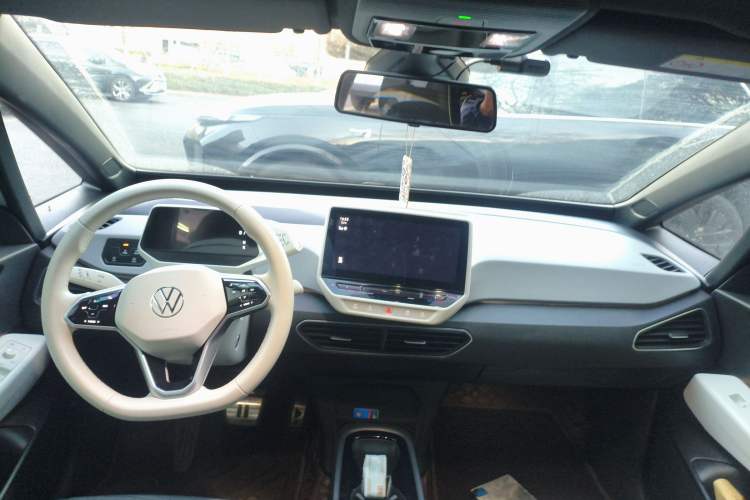 Used Volkswagen ID.3 2023 Pure Smart Edition