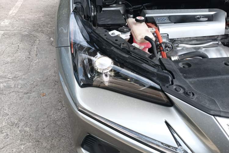 Used Lexus NX 2020 300h Front-Drive FENGSHANG Version China VI Standard Right Front Headlight