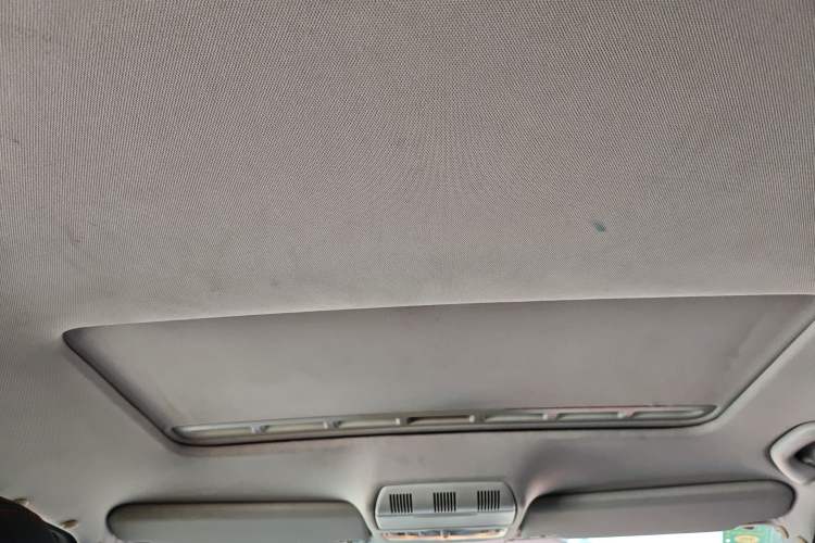 Used Skoda Fabia 2012 1.6L Automatic Cool Black Edition Headliner