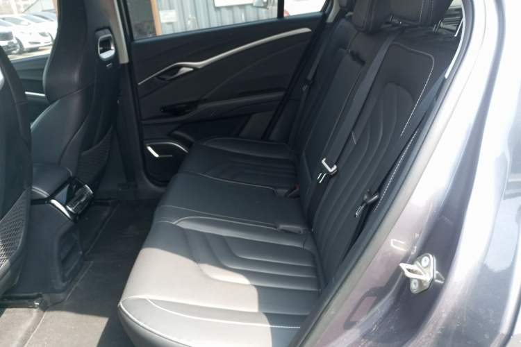 Used NETA U 2022 Zhi400 Pro Ternary Lithium