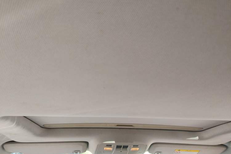 Used Chevrolet Malibu 2014 2.0L Automatic Luxury Edition Headliner