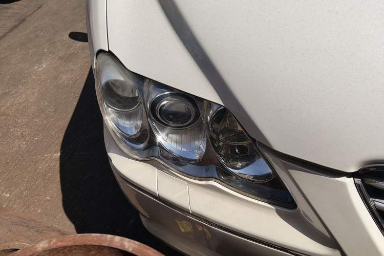 Used Toyota Reiz 2008 2.5S Special Commemorative Edition Right Front Headlight