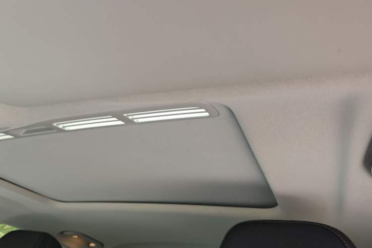 Used Mercedes-Benz CLS 2018 CLS 300 Dynamic Edition Headliner