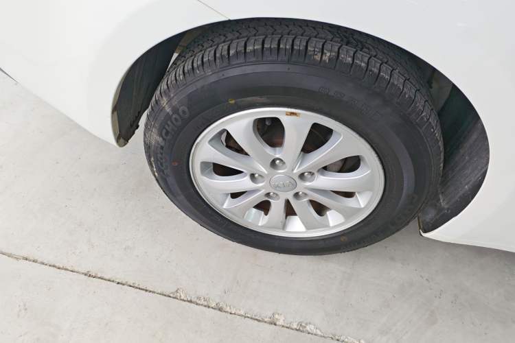 Used Kia K3 2015 1.6L Manual GL
