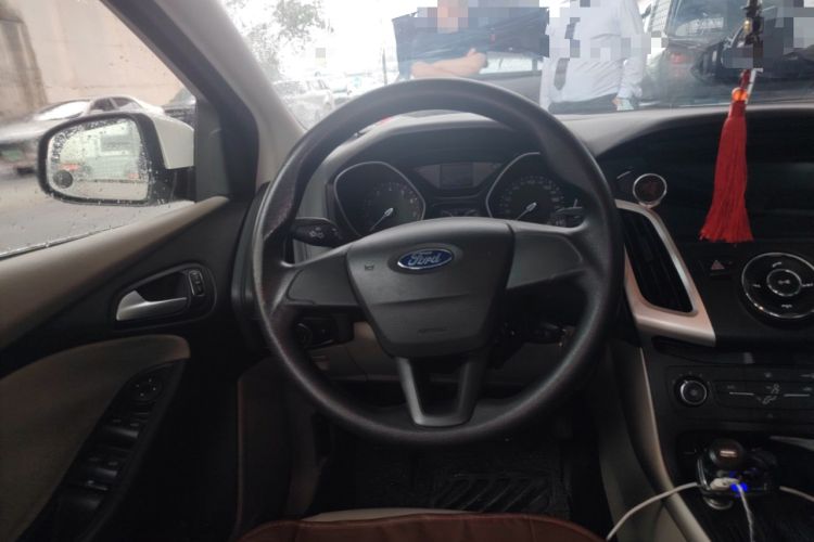 Used Ford Focus 2015 Sedan 1.6L Manual Comfort Model