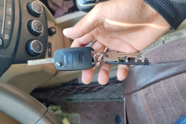 Used Wuling Hongguang 2015 1.5L S1 Standard China V-Emission Standards
