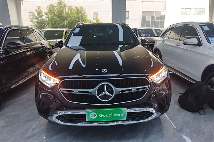 Used Mercedes-Benz GLC 2023 GLC 260 L 4MATIC Dynamic Edition 5-seater
