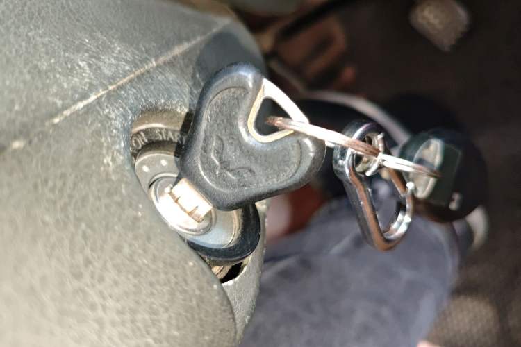 Used Wuling Zhiguang 2013 1.0L Practical Version