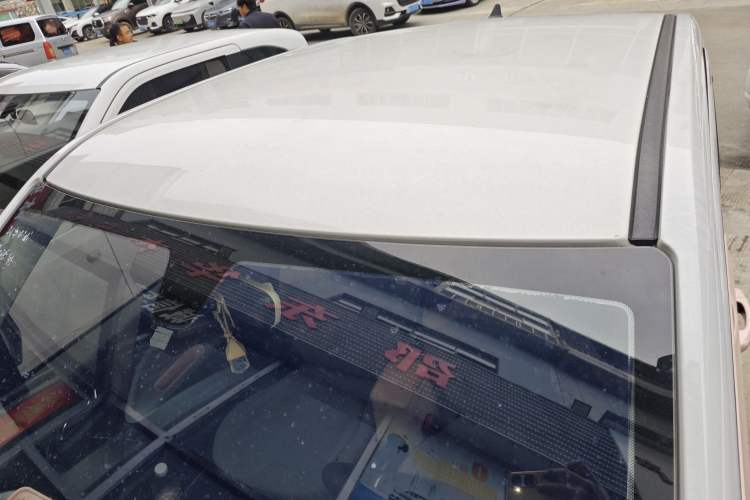 Used Wuling Hongguang MINIEV 2021 Macaron Premium Model – Lithium Iron Phosphate