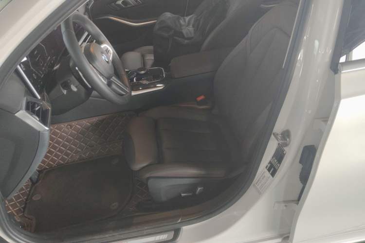 Used BMW 3 Series 2023 325Li M Sport Package
