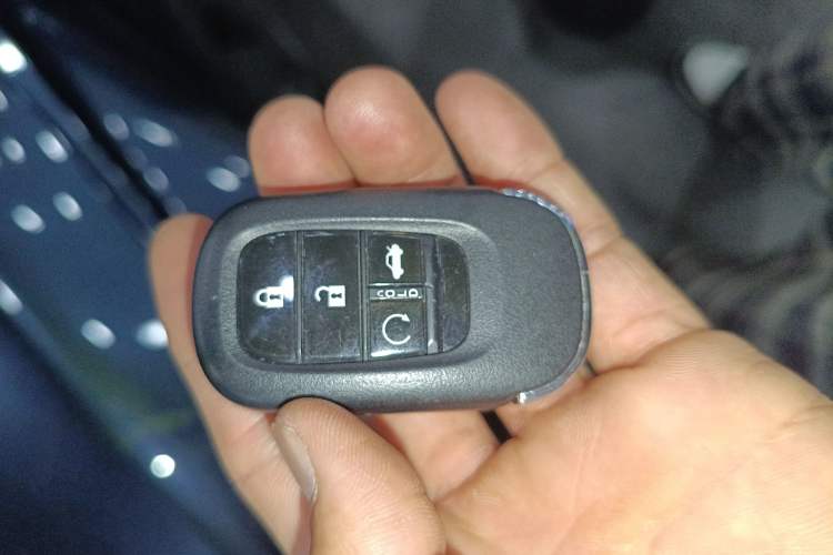 Used Honda Civic 2022 240TURBO CVT Dynamic Edition Vehicle Key
