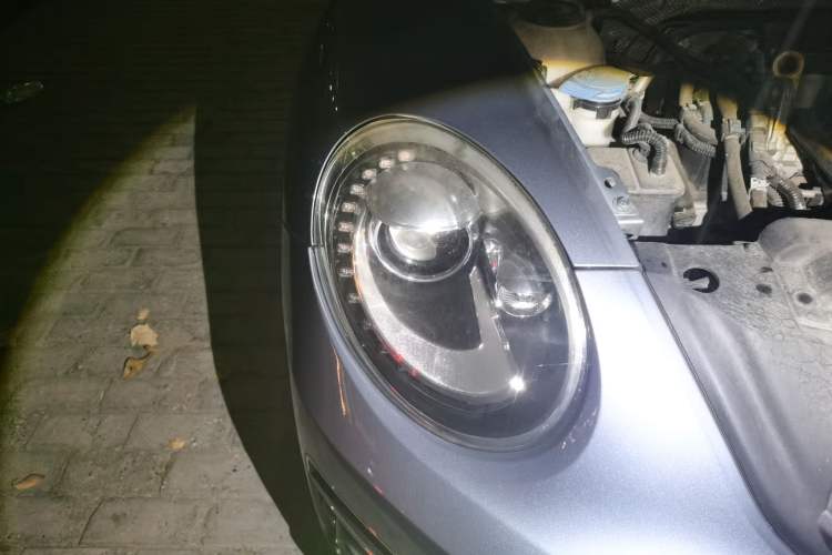 Used Volkswagen Beetle 2018 180TSI Yile Model Right Front Headlight