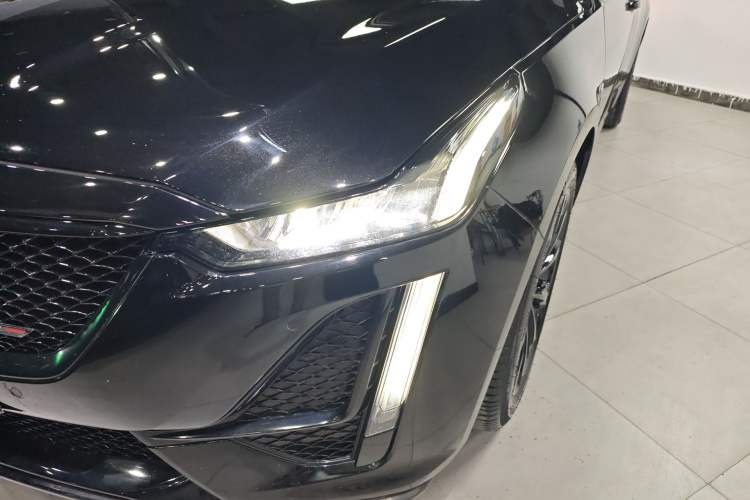 Used Cadillac CT5 2021 28T Advanced Sport Model