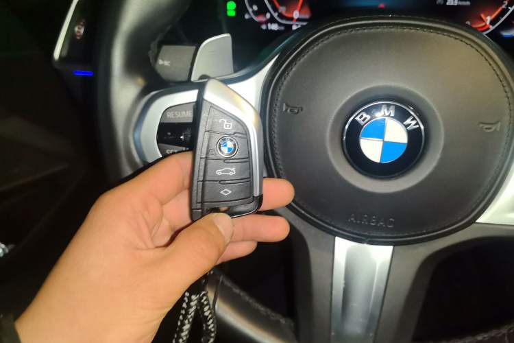 Used BMW 3 Series 2021 325Li M Sport Shadowline Package