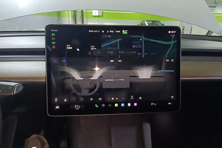 Used Tesla Model Y 2021 Long-Range All-Wheel-Drive Version