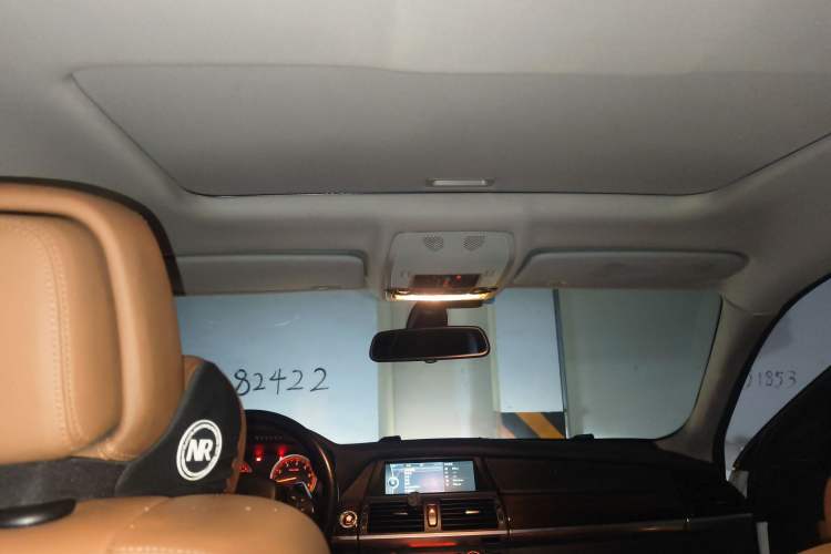 Used BMW X6 2014 xDrive35i Sport model
