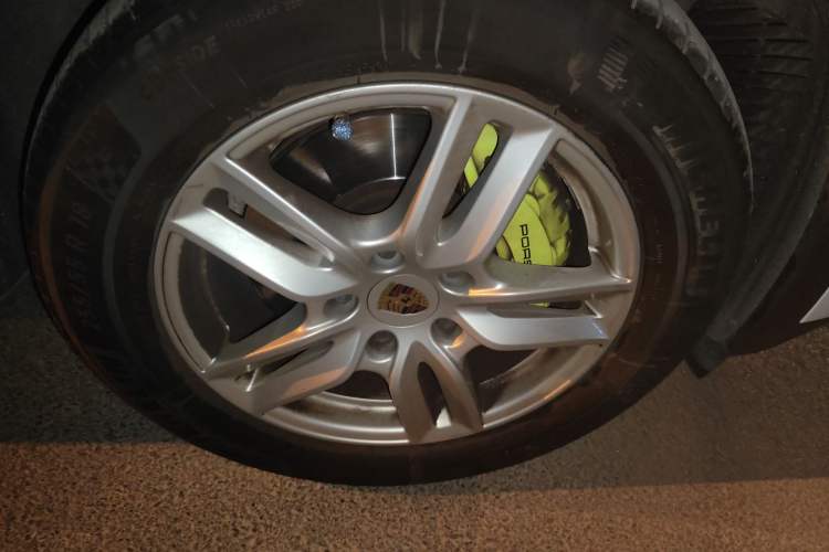 Used Porsche Cayenne E-Hybrid 2015 Cayenne S E-Hybrid 3.0T