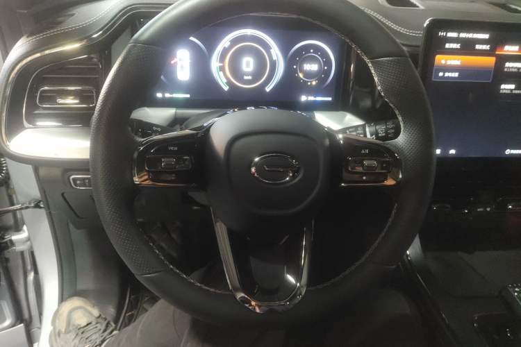 Used GAC Trumpchi ES9 2024 PHEV with 143 km Max
