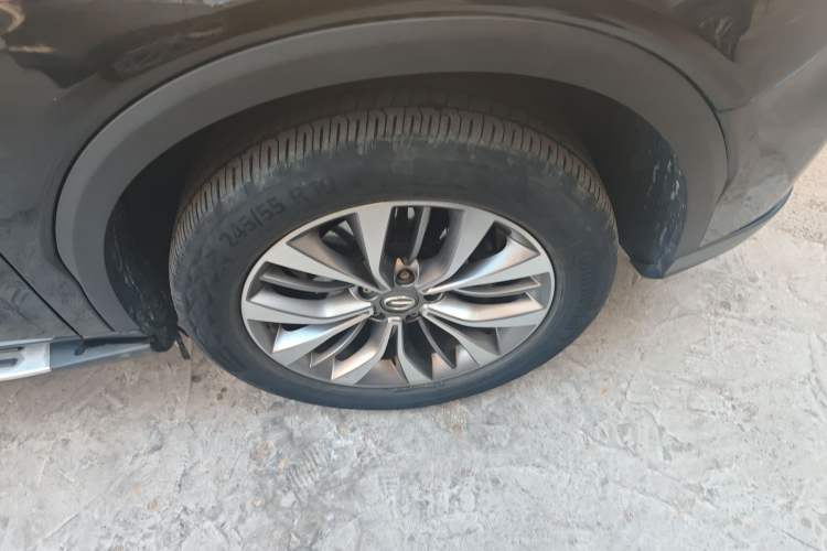 Used GAC Trumpchi GS8 2017 320T Two-Wheel Drive Luxury Smart Connectivity Version (7 Seats)