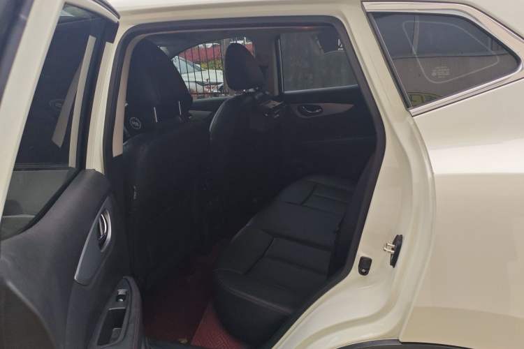 Used Nissan Qashqai 2022 2.0L CVT XV Premier Luxury Edition Left Rear Seat