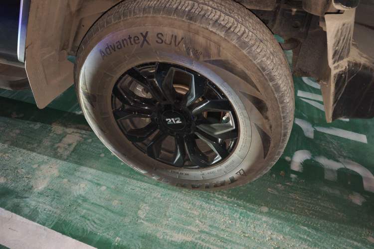 Used 212 T01 2024 2.0T Mechanic