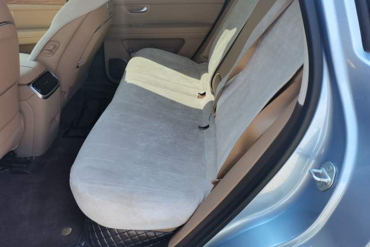 Used Hima AITO M7 2024 1.5T Intelligent Driving Rear-Drive Max Edition 5 Seats
