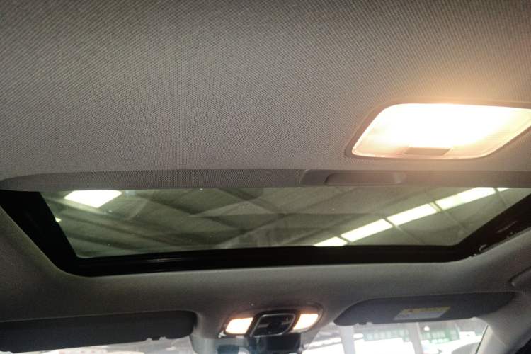 Used Hyundai Elantra 2023 1.5L CVT LUX Prestige Edition