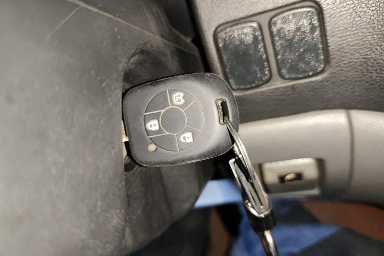 Used FORTHING Lingzhi 2014 V3 1.5L 7-Seater Comfort Model
